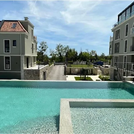 Luxury In Mediterranea Complex, Sea View And Infinity Pool * ヴァルナ