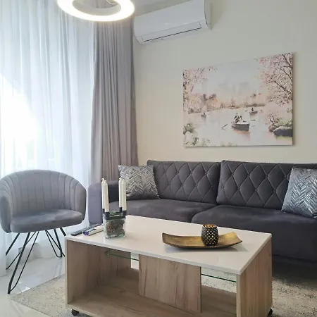Luxury In Mediterranea Complex, Sea View And Infinity Pool Varna
