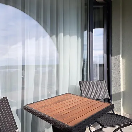 Апартамент Luxury In Mediterranea Complex, Sea View And Infinity Pool